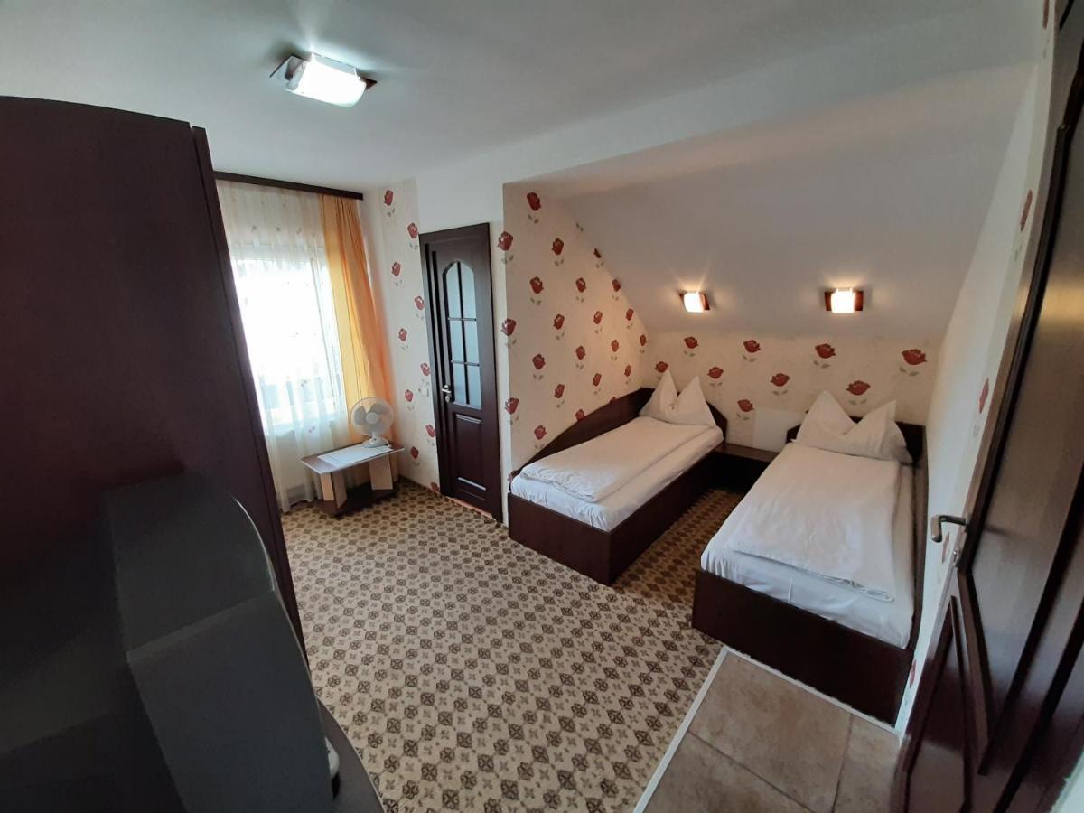 Vila Nicolai Hotel Кристиан Екстериор снимка